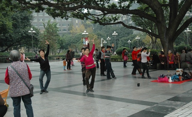 Tanzende Frauen in Chongqing